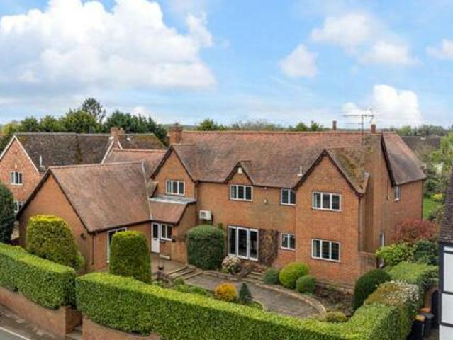 House for sale in Bedford