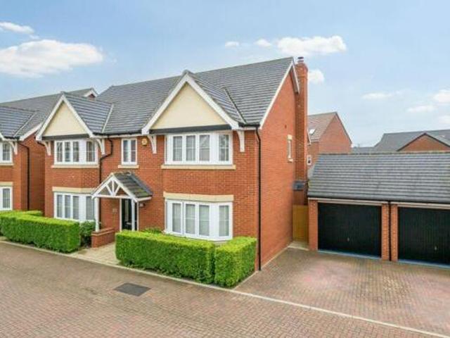 House for sale in Bedford