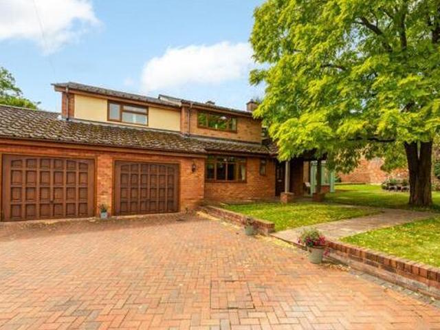 House for sale in Bedford