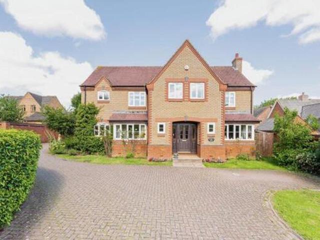 House for sale in Bedford