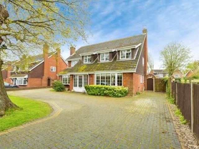 House for sale in Bedford