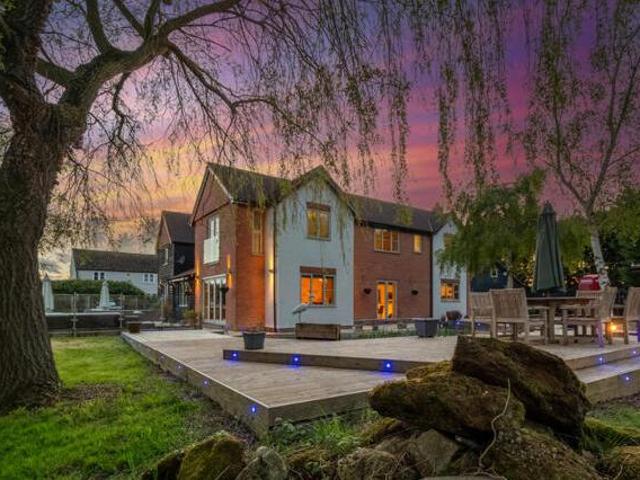 House for sale in Lyons, Greater London
