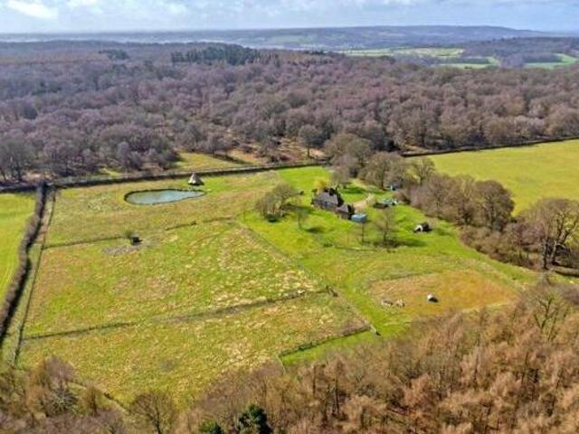 House for sale in Pouchen End, Hertfordshire