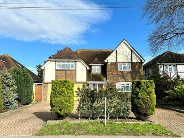 House for sale in Little Burstead, Billericay