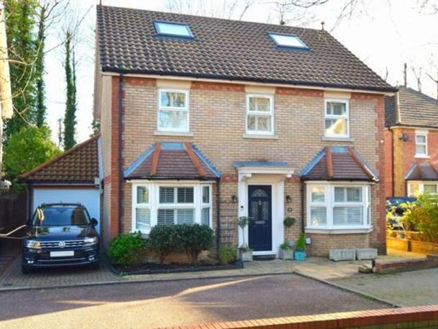 House for sale in Sunnymede, Billericay