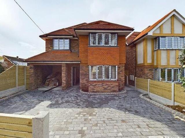House for sale in Havering's Grove, Billericay