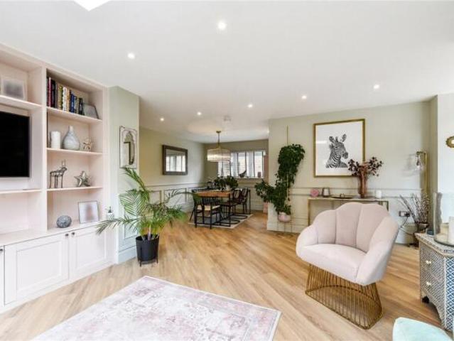 Farm for sale in Headbourne Worthy, Hampshire