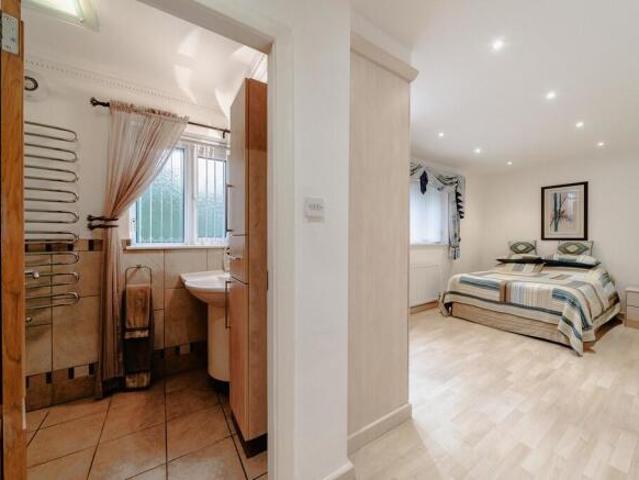 Farm for sale in Edgbaston, West Midlands