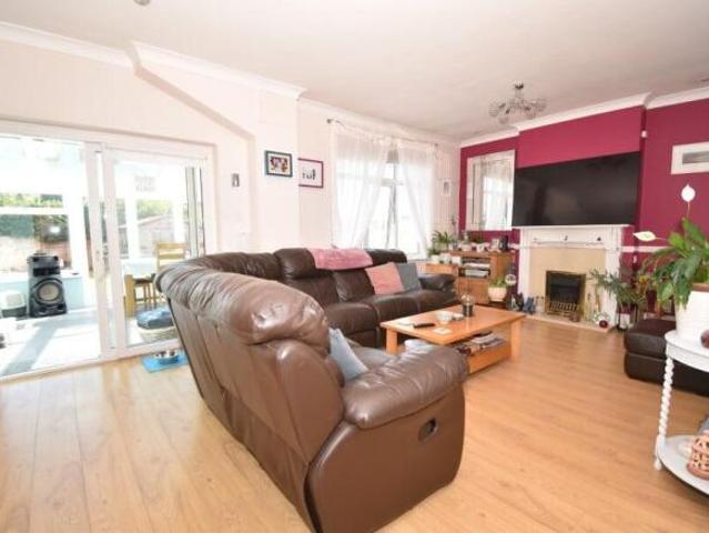 Farm for sale in Feckenham, City Of Bristol