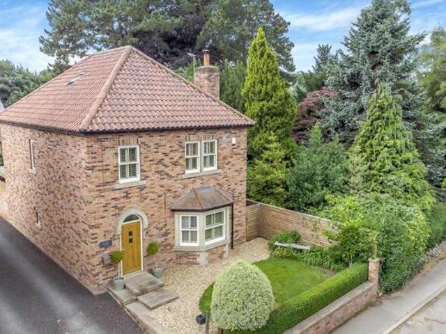 House for sale in North Yorkshire