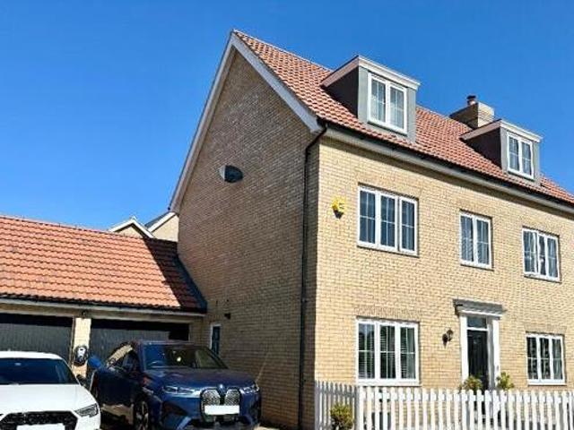 House for sale in Lyons, Greater London
