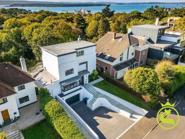 Farm for sale in Lilliput, Poole