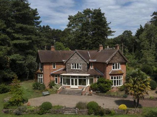 House for sale in The Slade, Oxfordshire