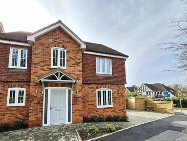 House for sale in Surrey