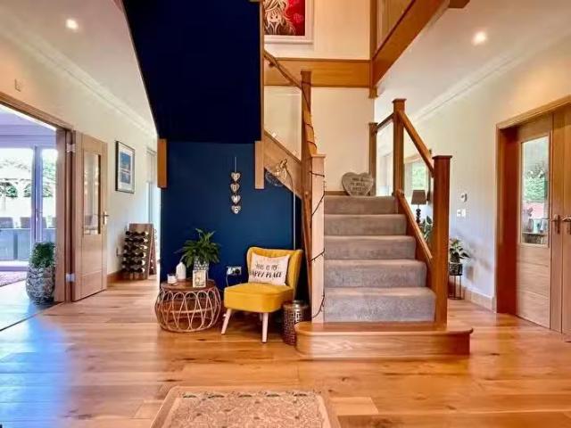 House for sale in Rumbling Bridge