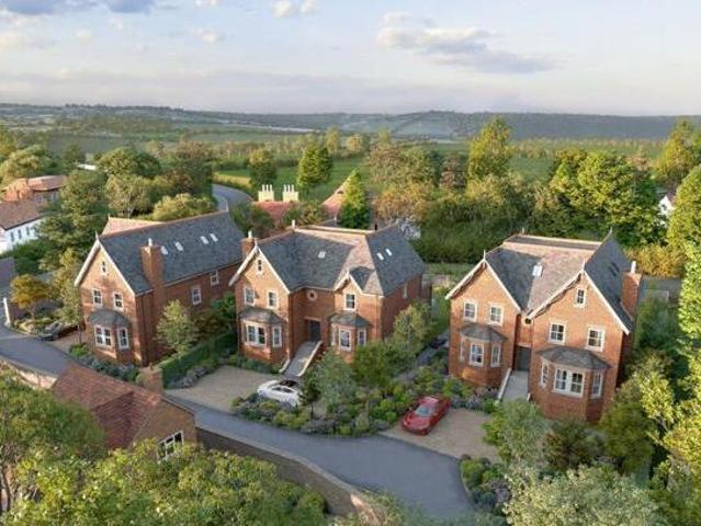 House for sale in Wooburn, Bourne End