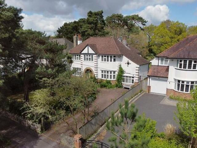 House for sale in Bournemouth, Bournemouth, Christchurch and Poole