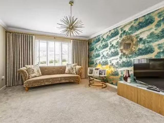 House for sale in Ormiston