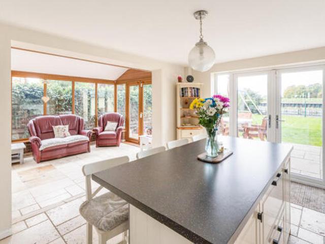 Farm for sale in South Bramwith, Doncaster