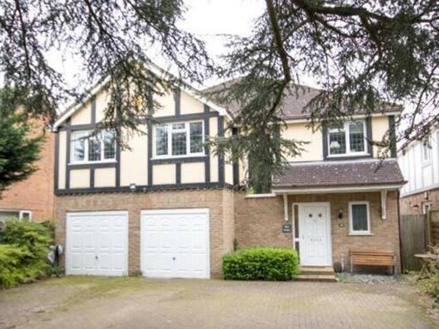 House for sale in Hutton, Navestock Side
