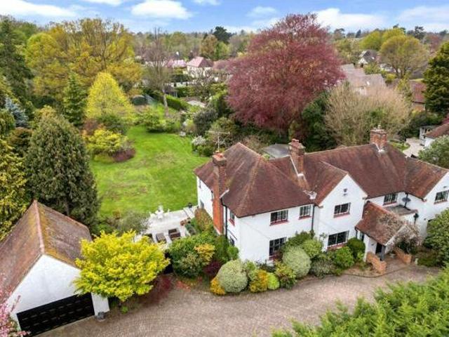 House for sale in Hutton, Navestock Side