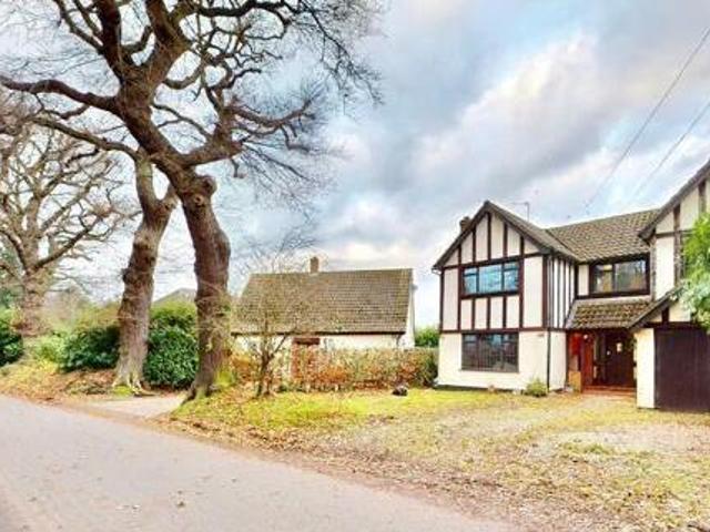 House for sale in Hutton, Navestock Side