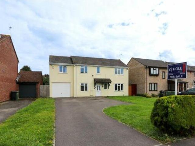 House for sale in Feckenham, City Of Bristol