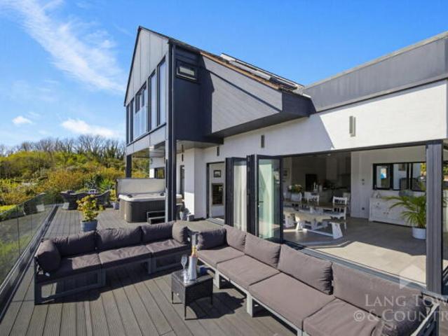 Farm for sale in Mount Wise