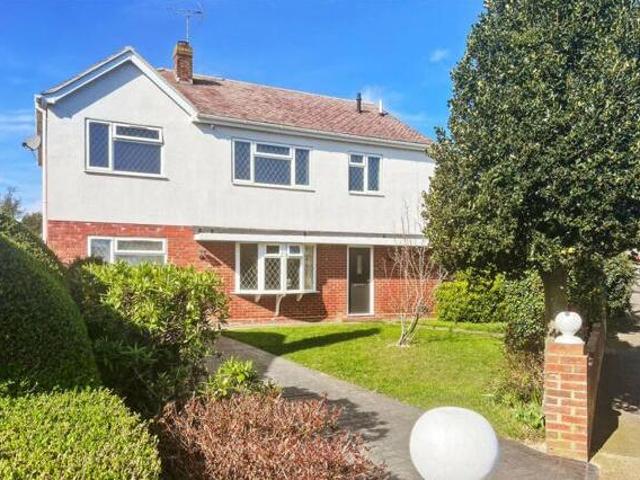 House for sale in Dumpton, Acol