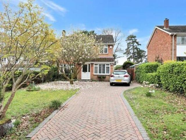 House for sale in Broadstone