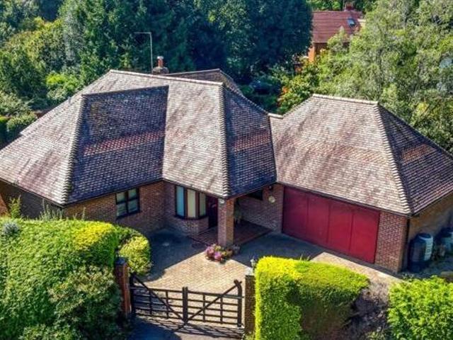 House for sale in Ashurst Bridge, Hampshire