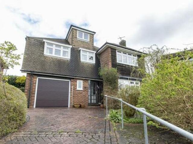 House for sale in Loundsley Green, East Midlands