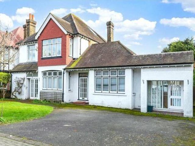House for sale in Bromley Green, Ashford