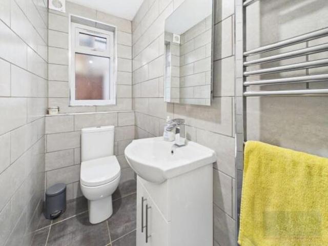 Farm for sale in Oadby, Leicestershire