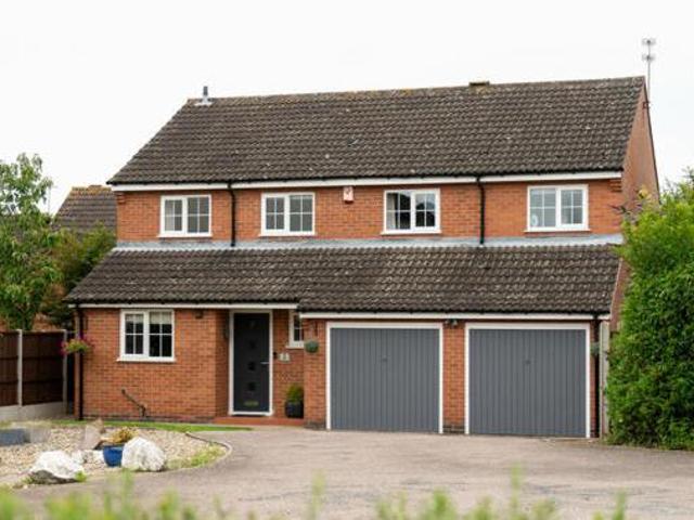 House for sale in Lyons, Greater London