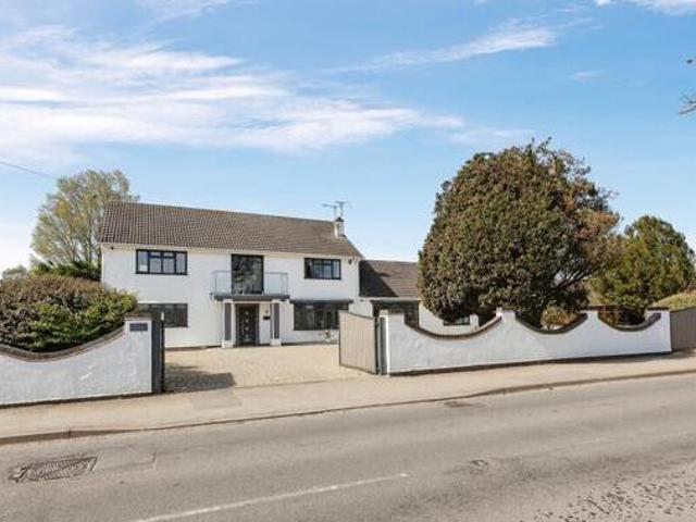 House for sale in Lyons, Greater London