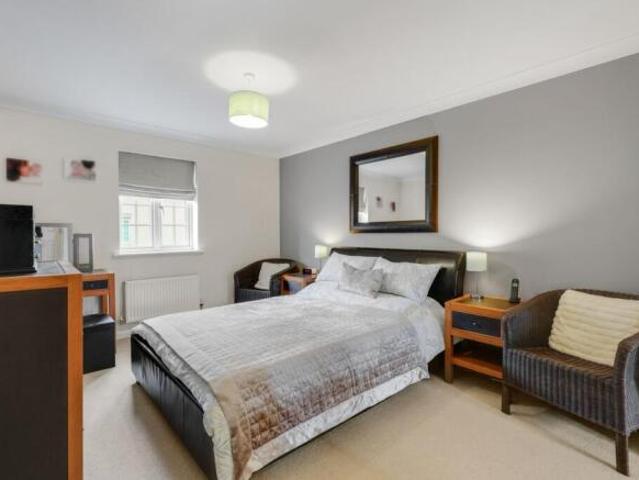 Farm for sale in Kingsmead, Shenley Brook End
