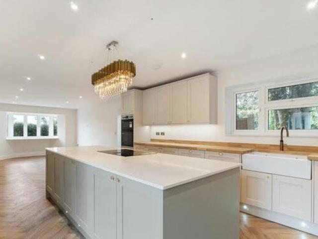 House for sale in Broxbourne, Hertfordshire