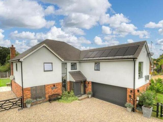 House for sale in Burnham-on-Crouch, Maldon