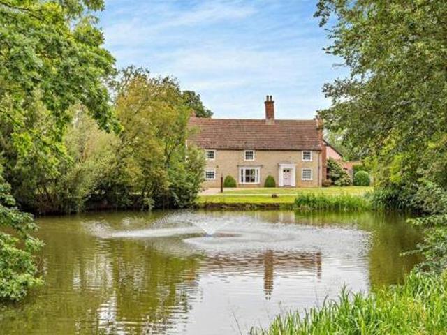 House for sale in Lyons, Greater London