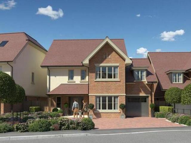 House for sale in Bushey