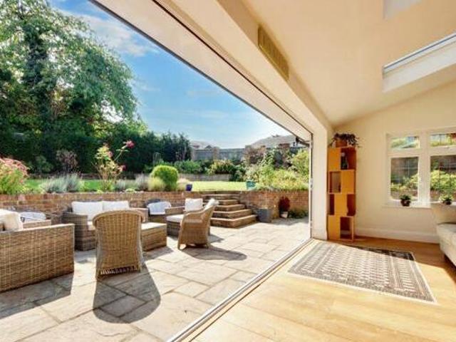 House for sale in Bushey