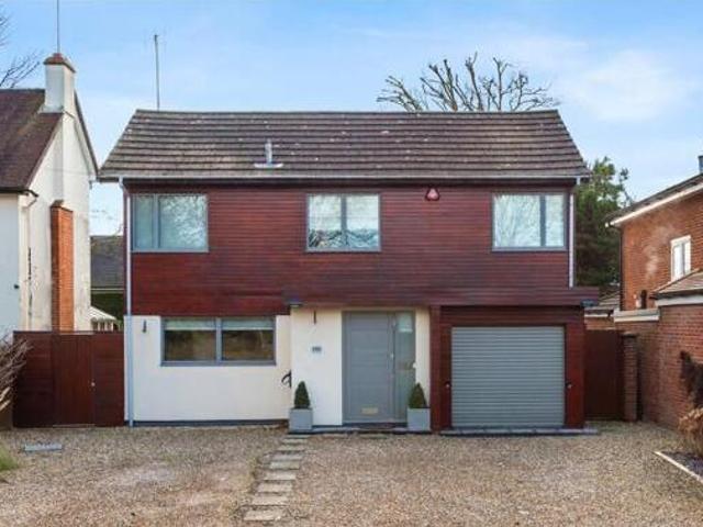 House for sale in Bushey