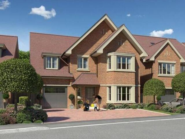 House for sale in Bushey, Hertsmere