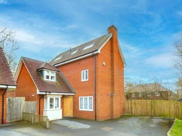 House for sale in Bushey, Hertsmere