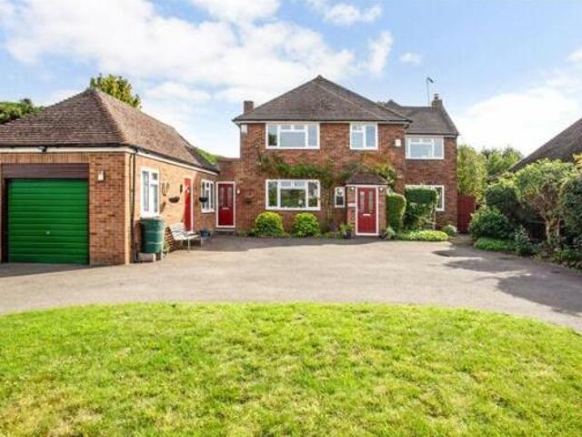 House for sale in Bushey, Hertsmere