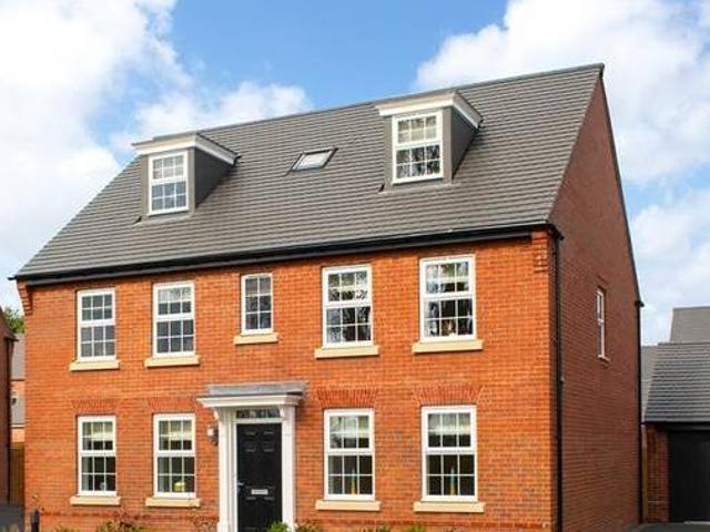 House for sale in Derbyshire Dales, East Midlands