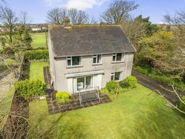 House for sale in Roseworthy, Cornwall