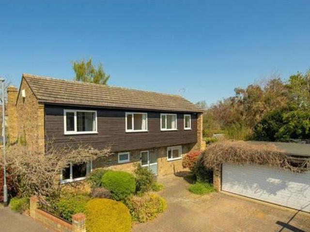 House for sale in Arbury, Cambridgeshire