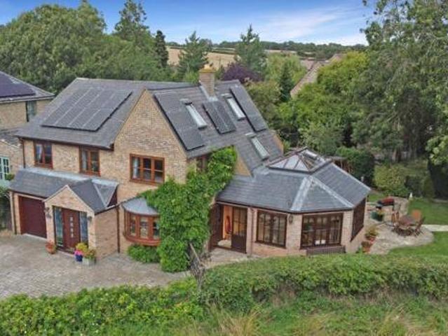 House for sale in Arbury, Cambridgeshire